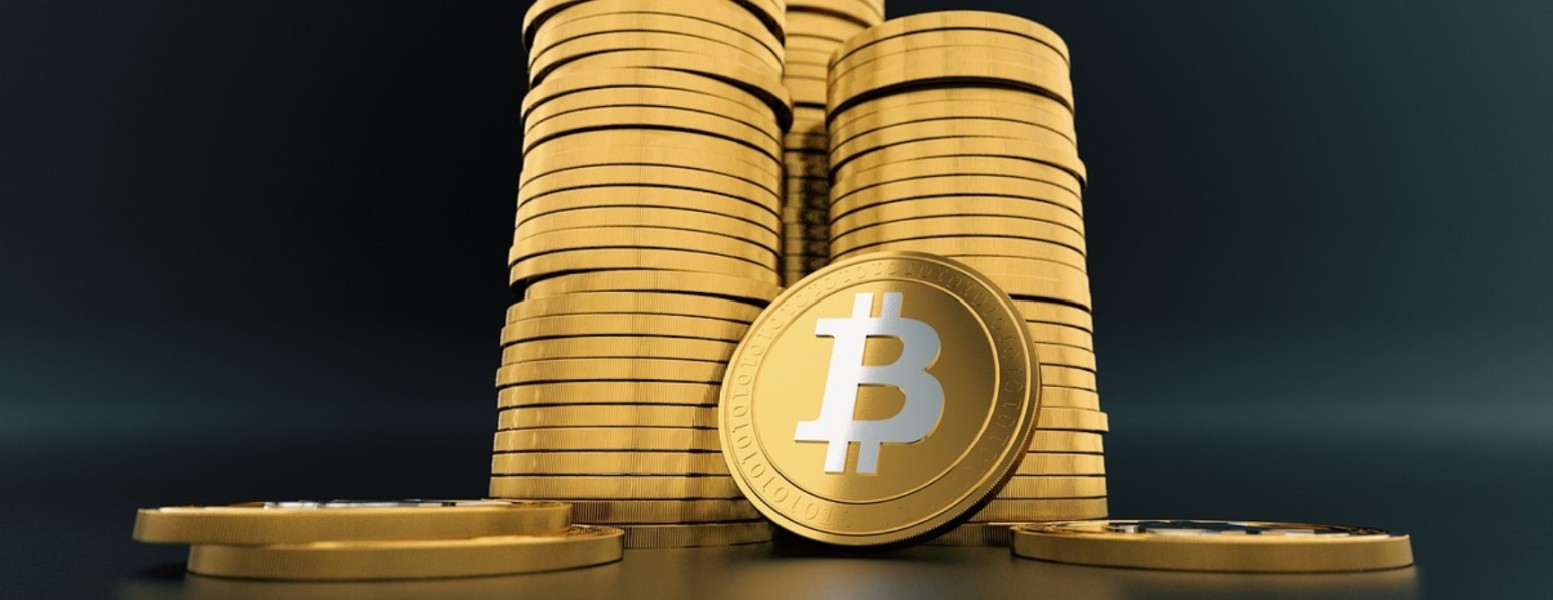 why bitcoin is not a store of value how much should i invest bitcoin