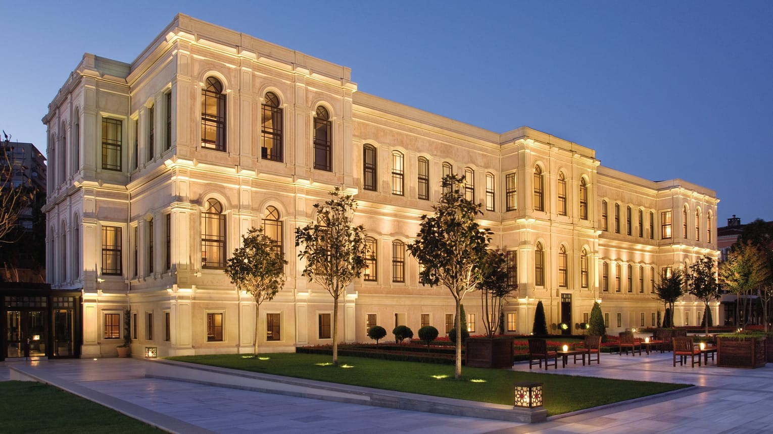 Four Seasons Hotels Istanbul Linkedin