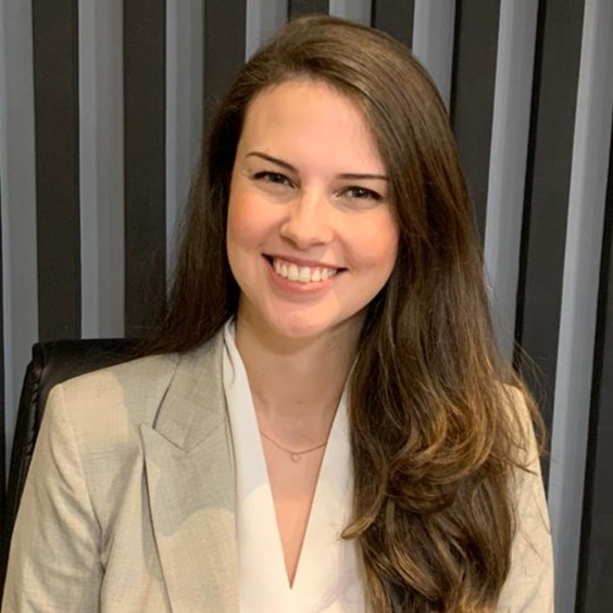 Alessandra Hauer – Senior Auditor – PwC Switzerland | LinkedIn