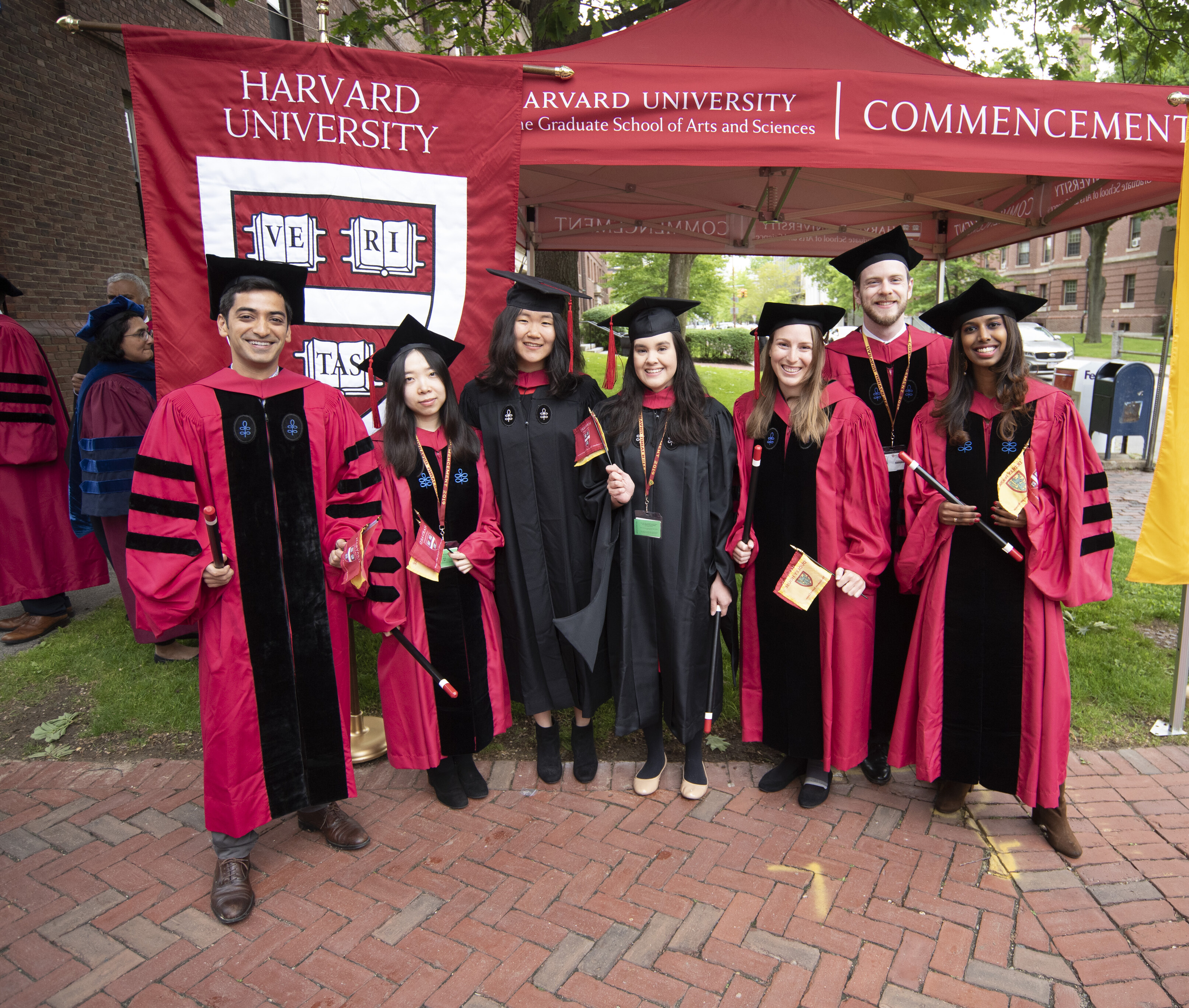 Harvard University Graduate School of Arts and Sciences Employees,  Location, Alumni