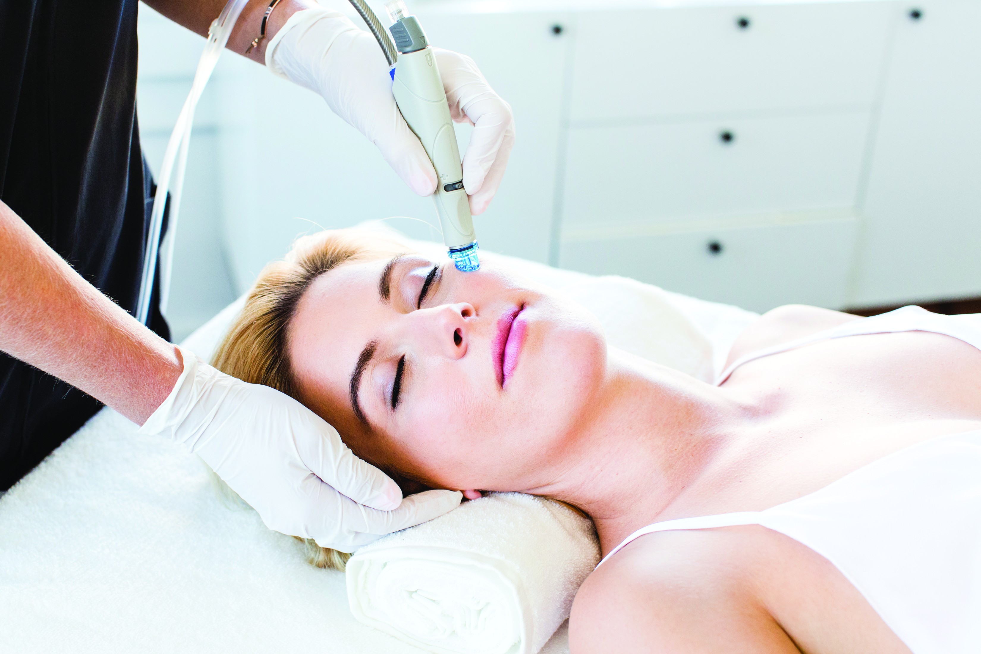 Hydrafacial