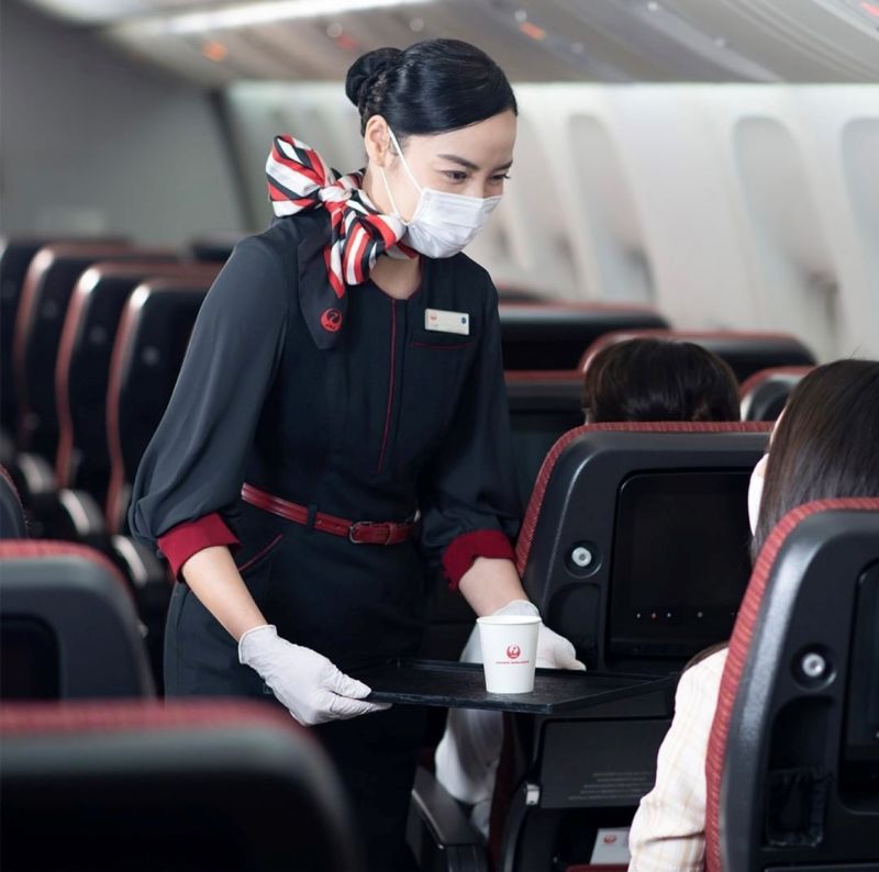 Dating a flight attendant in Fukuoka