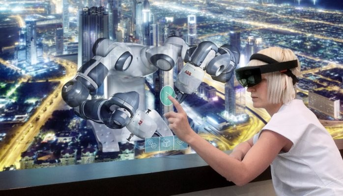 claro Fuera de plazo demoler Augmented and virtual reality. ABB Robotics at #MSV2016.