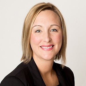 Laura Bock - Administrative Assistant - Ameriprise Financial Services, LLC  | LinkedIn