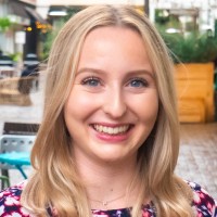 Olivia Hornstein - Associate Media Director - MediaCom | LinkedIn