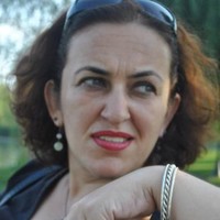 violet Summit Manifold Iulia Kurti - Foreign Trade Referent - Punto Bags Group SRL | LinkedIn
