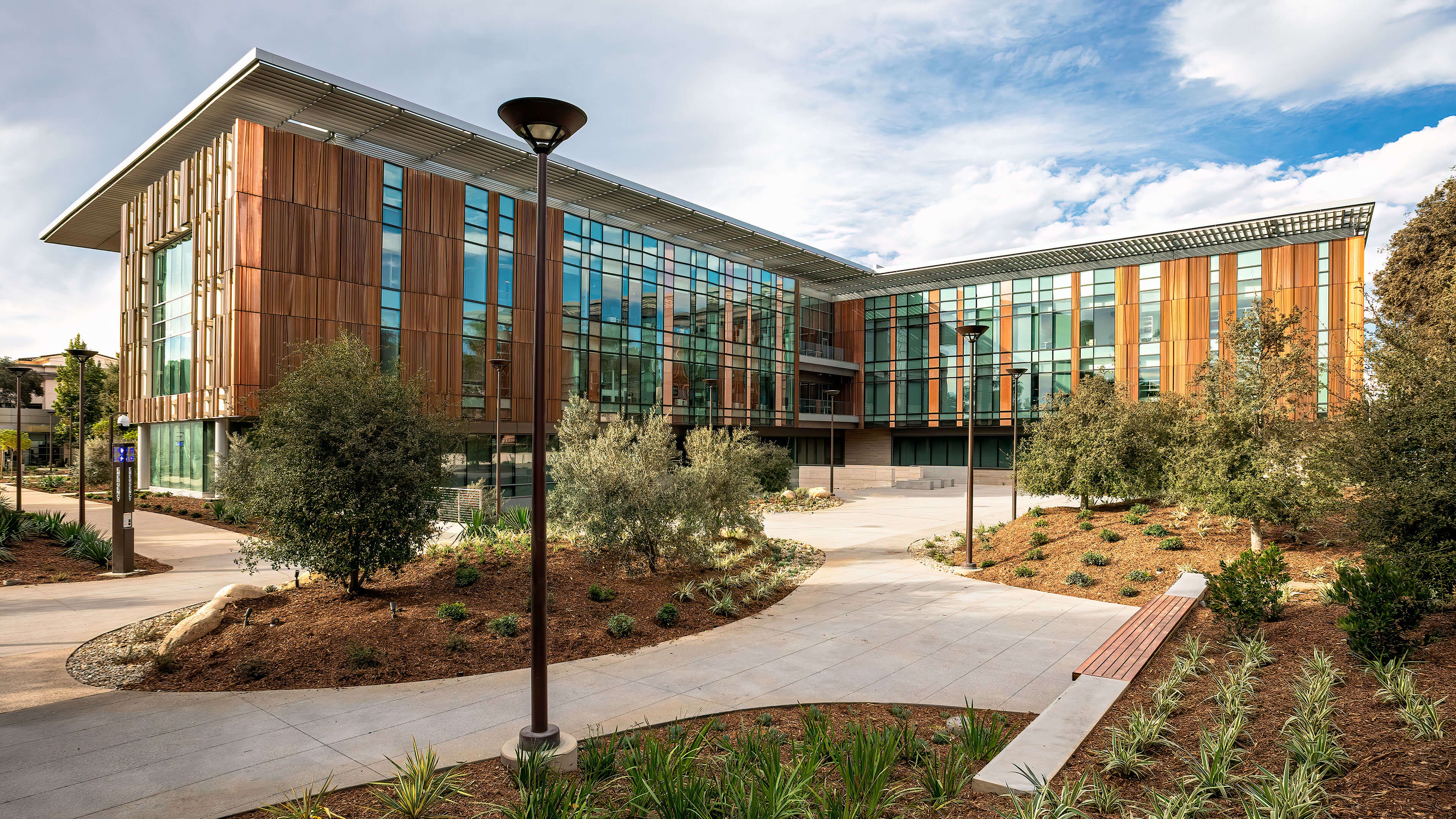Caltech Employees, Location, Alumni | LinkedIn