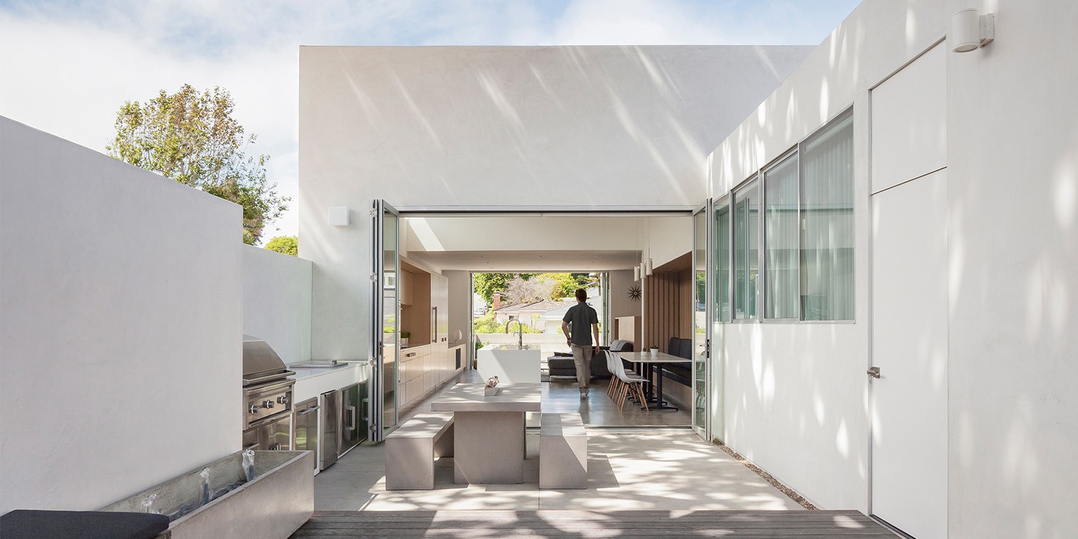 Lacantina Doors Linkedin