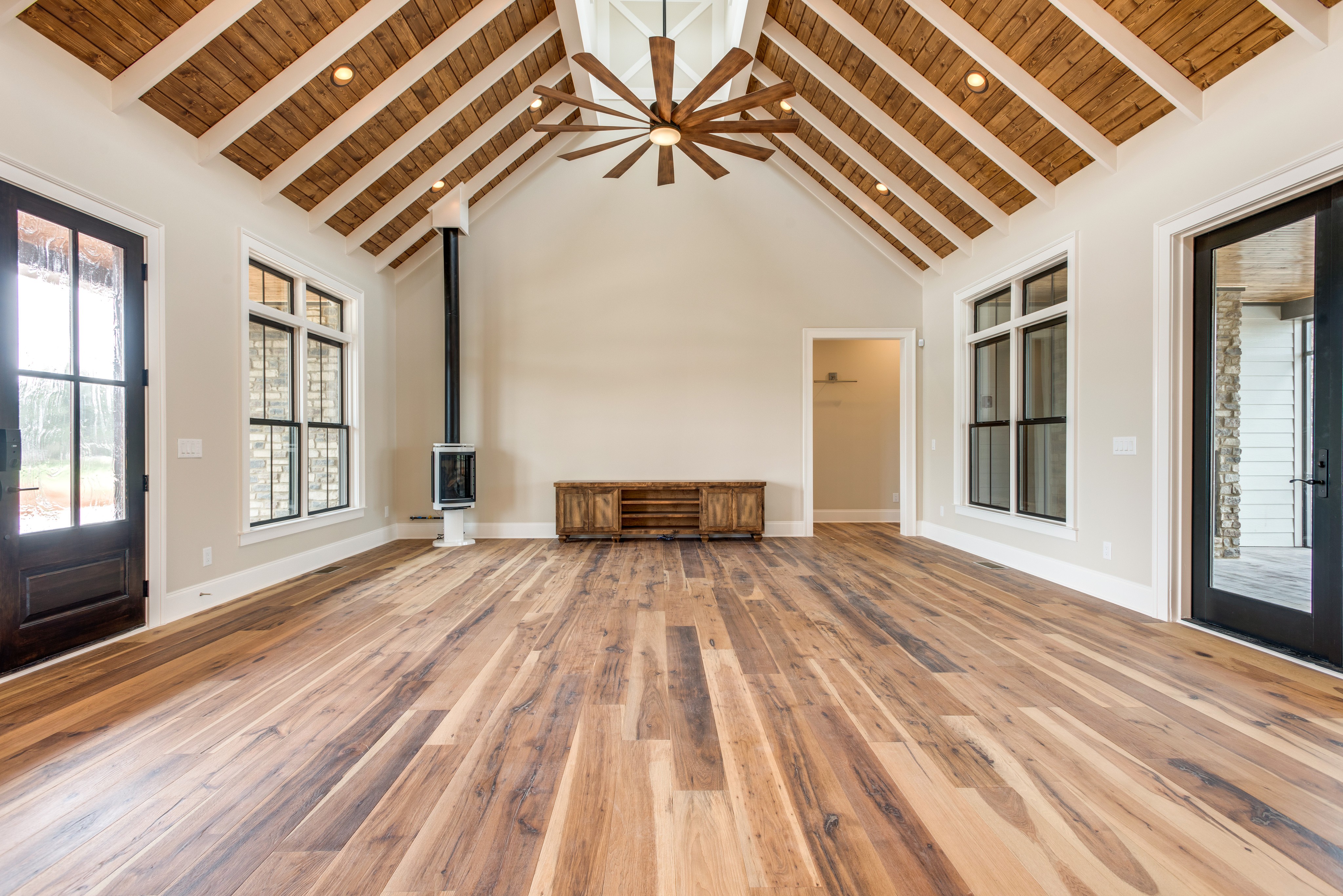 Real Wood Floors Linkedin, Photos Of Hardwood Floors
